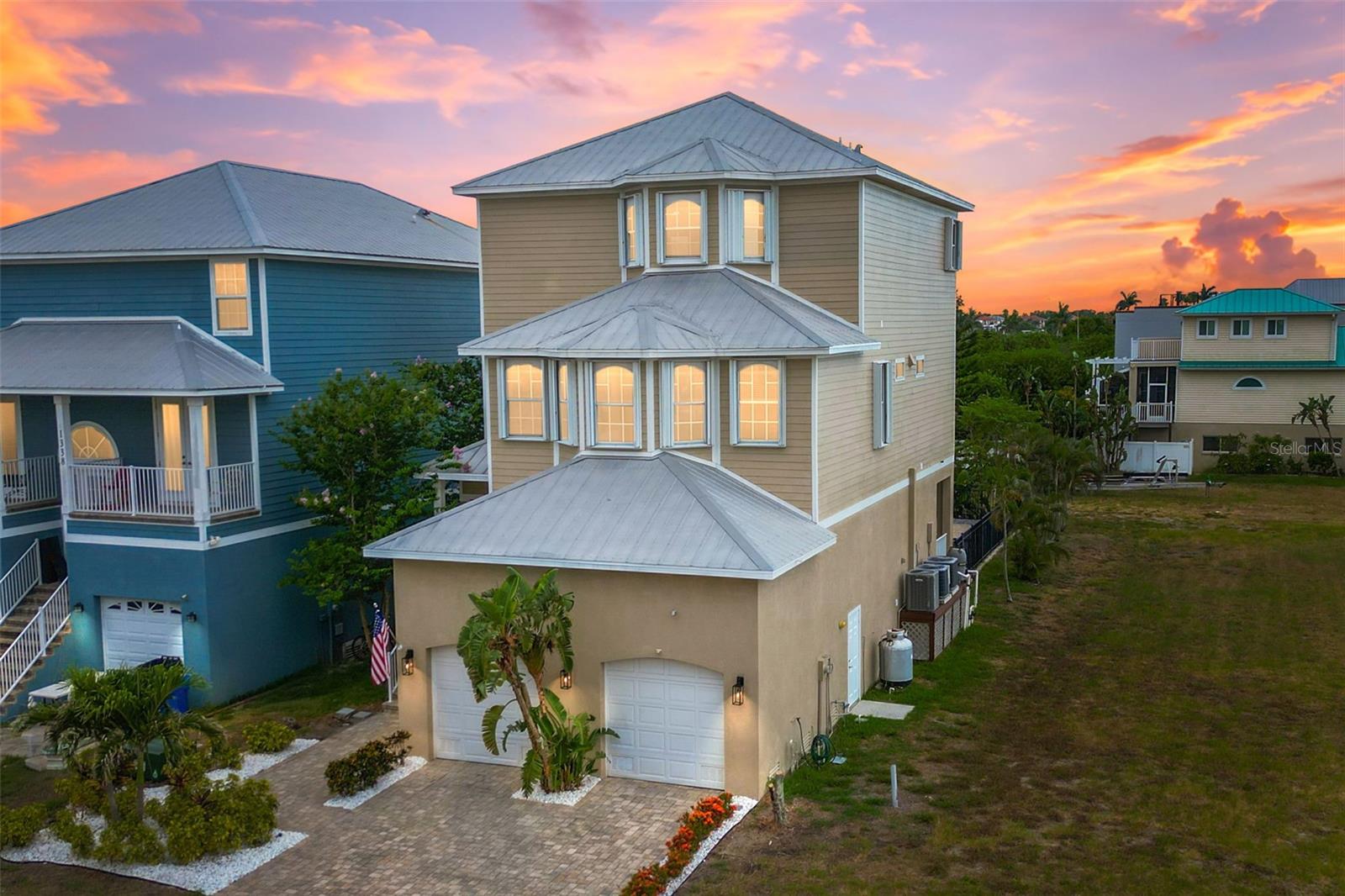 1340 Apollo Beach Blvd S, Apollo Beach