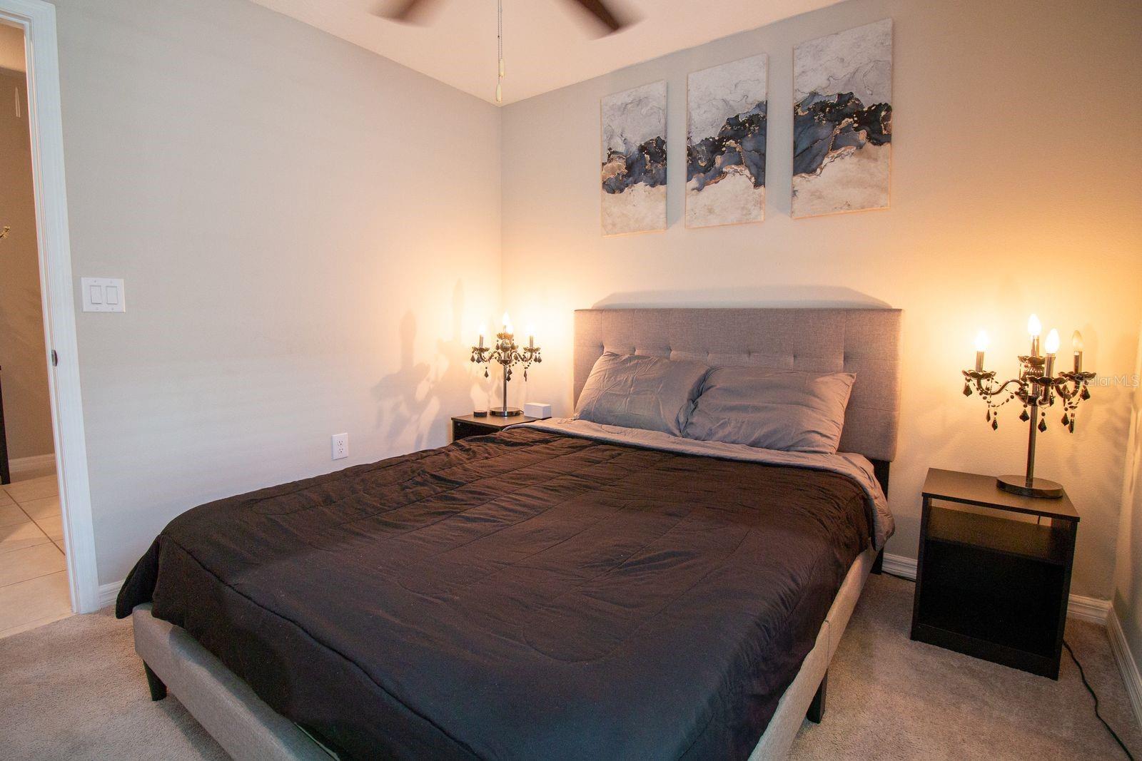 5466 BLUE AZURE DR