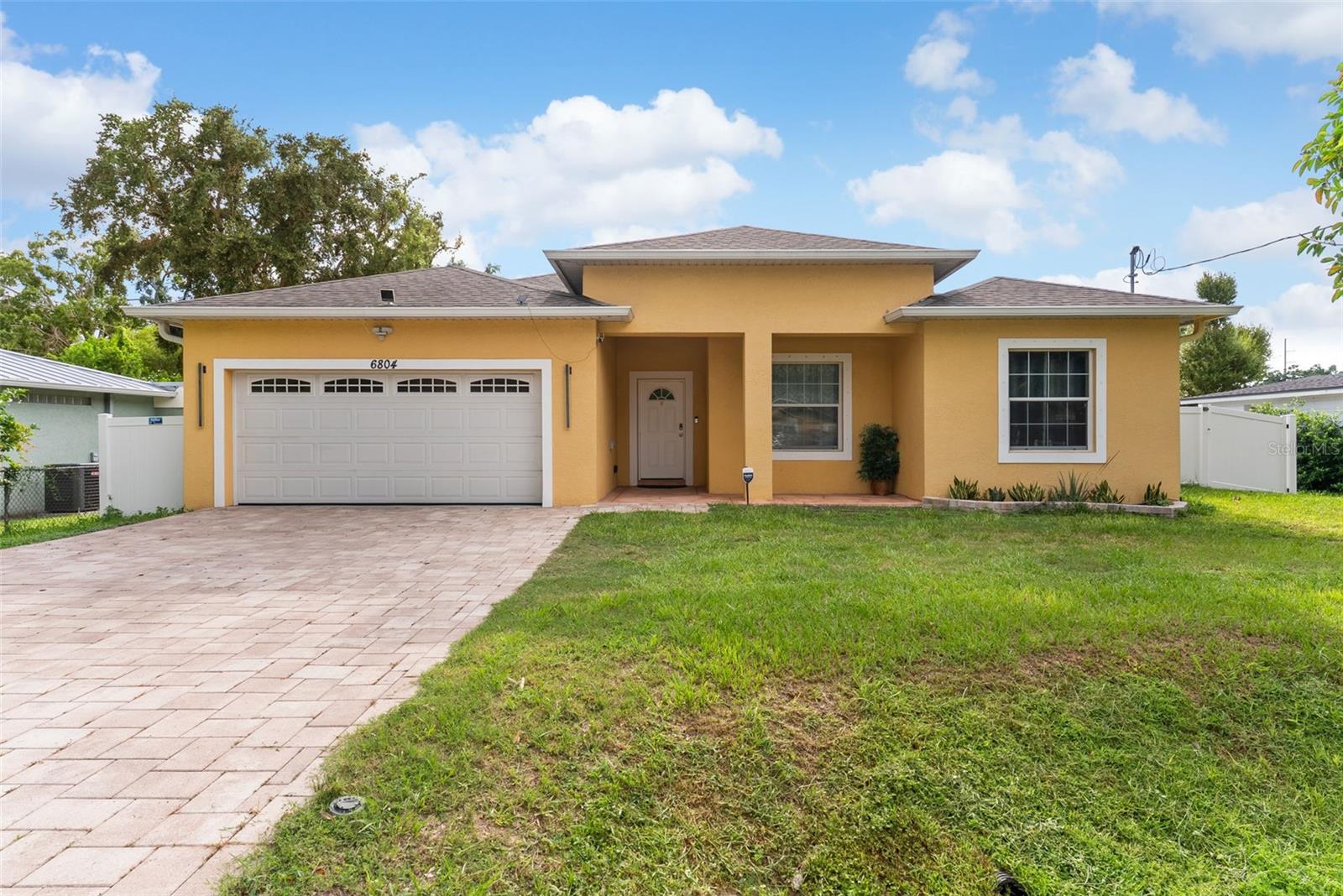 6804 N Himes Ave, Tampa