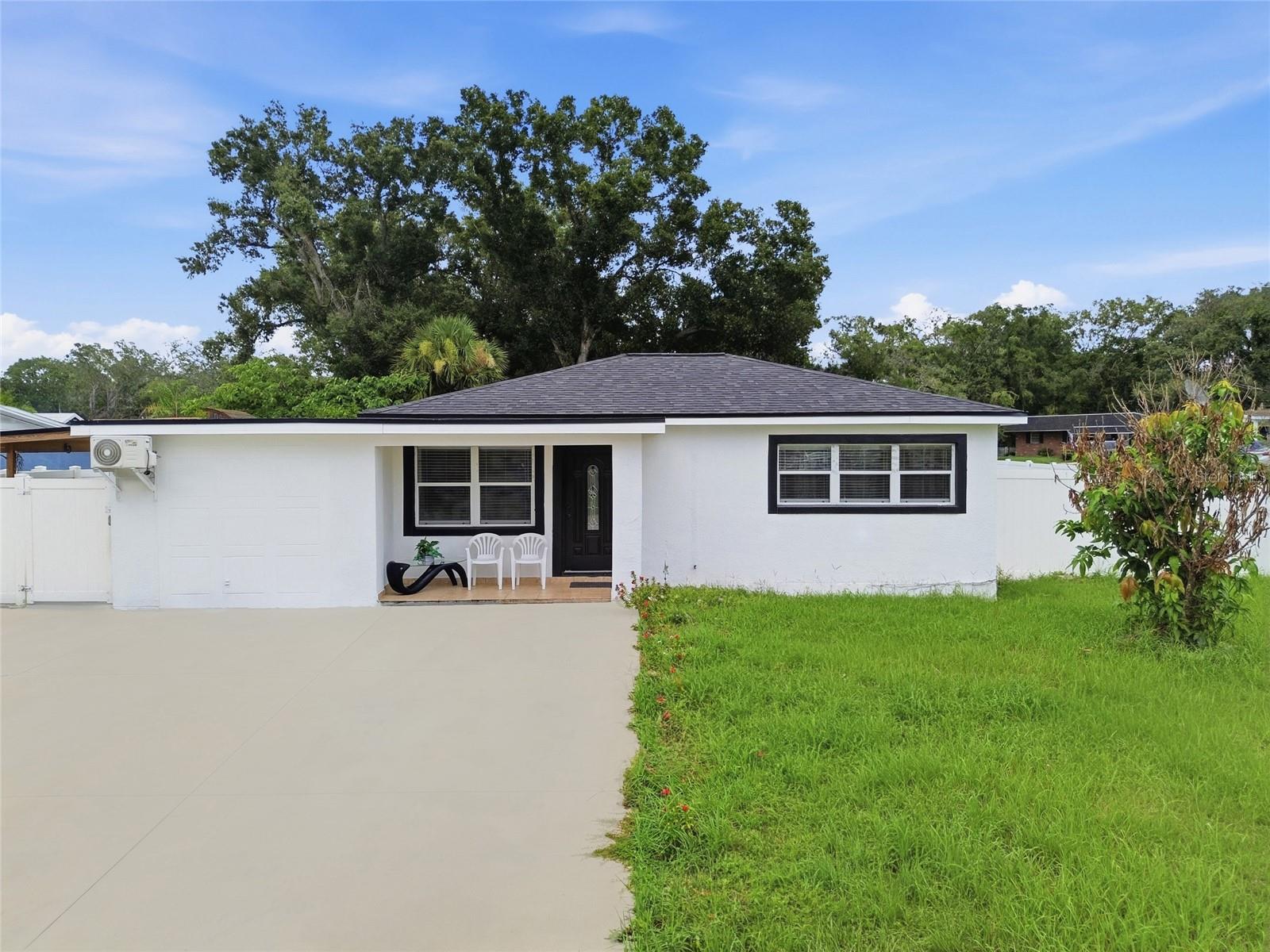 8901 N Oregon Ave, Tampa