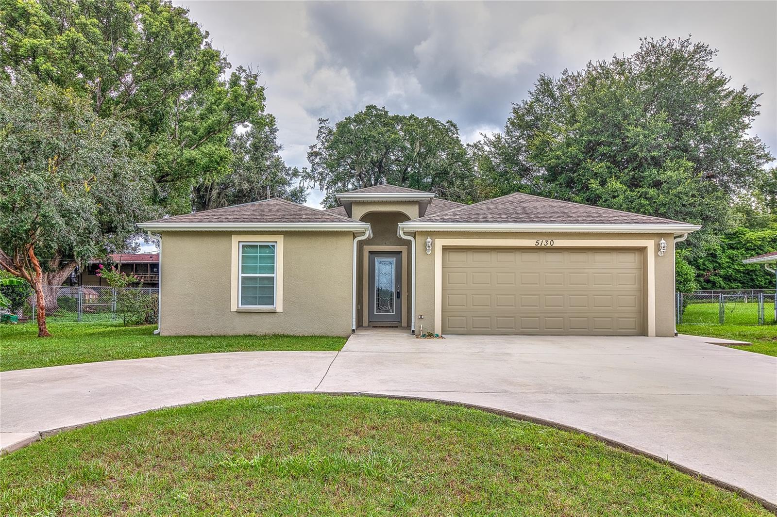 5130 20th St, Zephyrhills