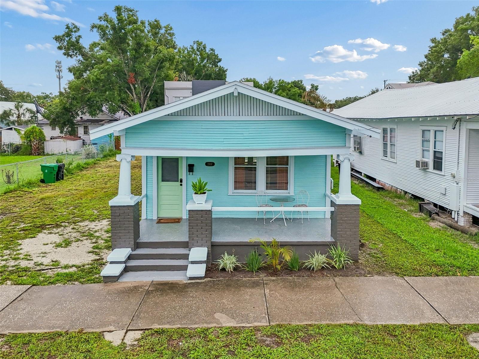 2307 E 11th Ave, Tampa