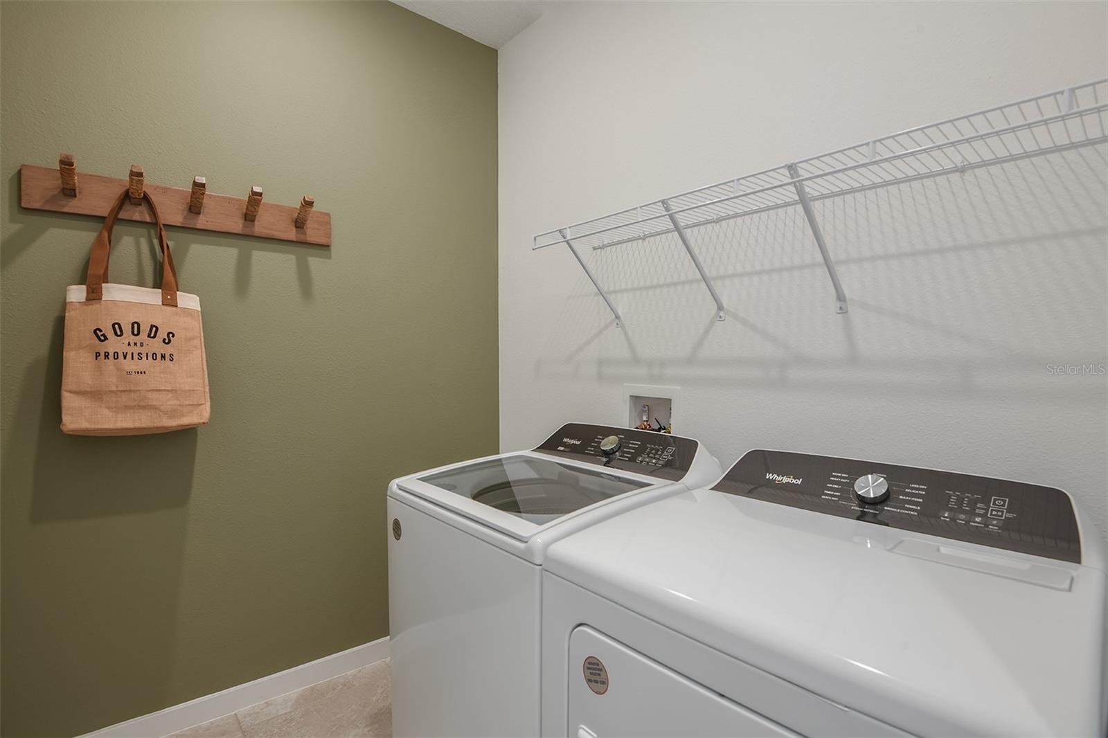 11124 SYCAMORE GLEN LOOP