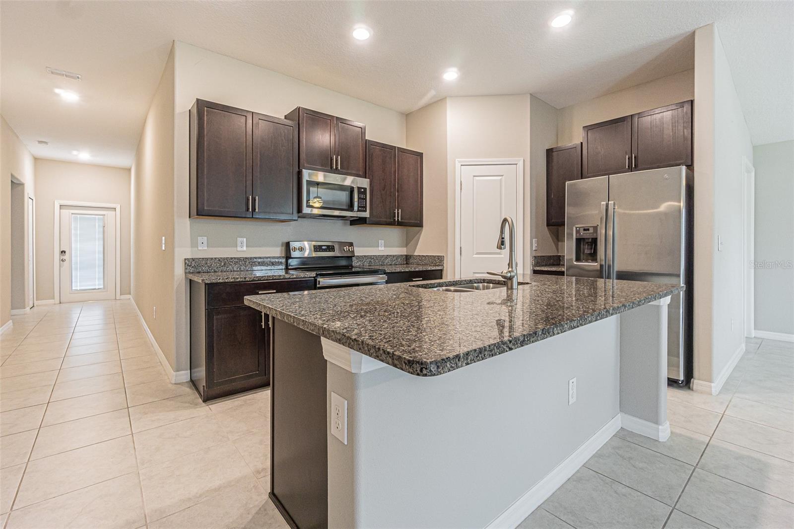 13009 MAJESTIC GARDEN LN