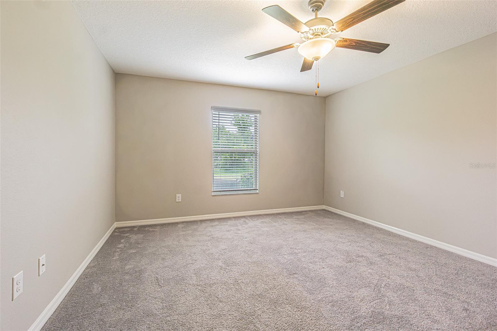 13009 MAJESTIC GARDEN LN