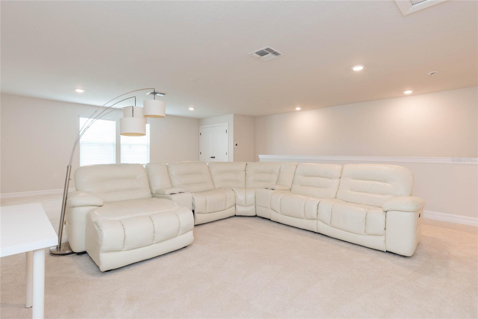 7430 POOL COMPASS LOOP