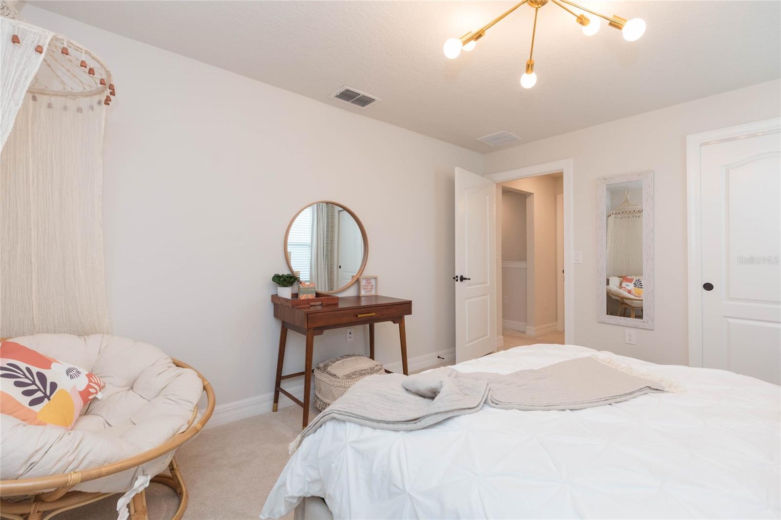 7430 POOL COMPASS LOOP