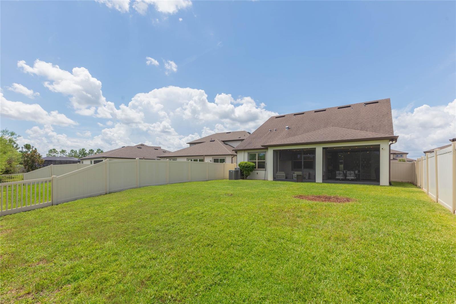 7430 POOL COMPASS LOOP