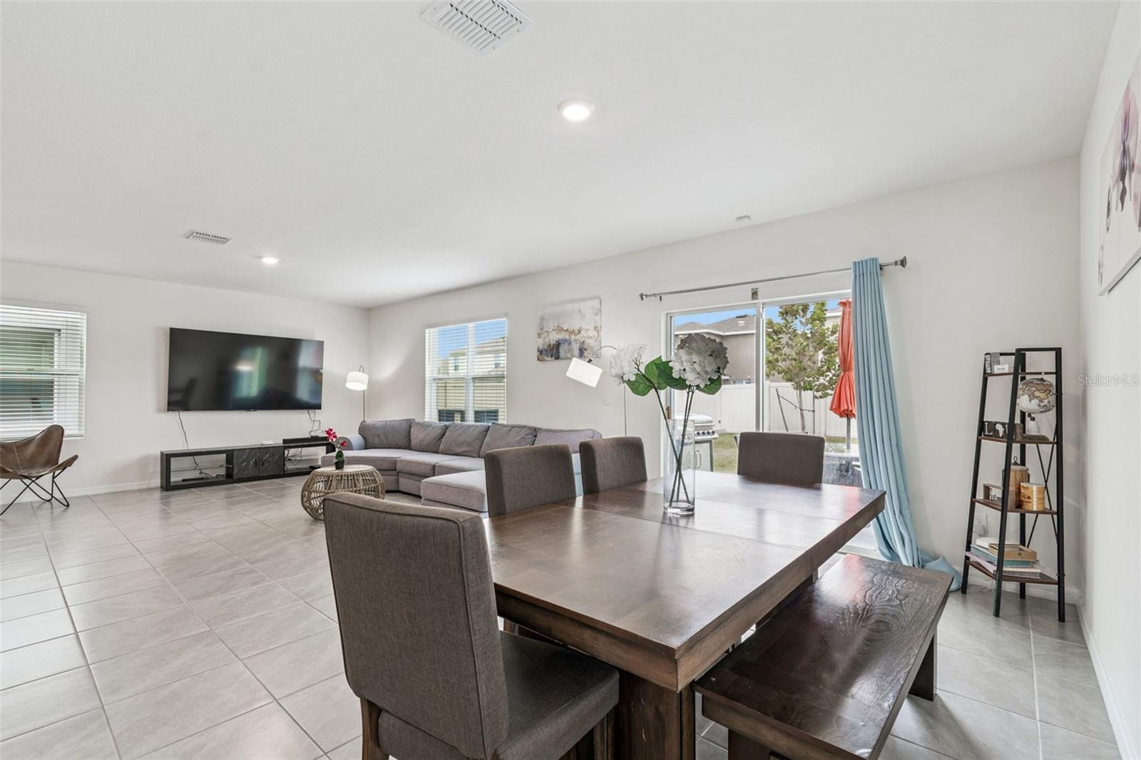 5667 CHORLEYWOOD LN