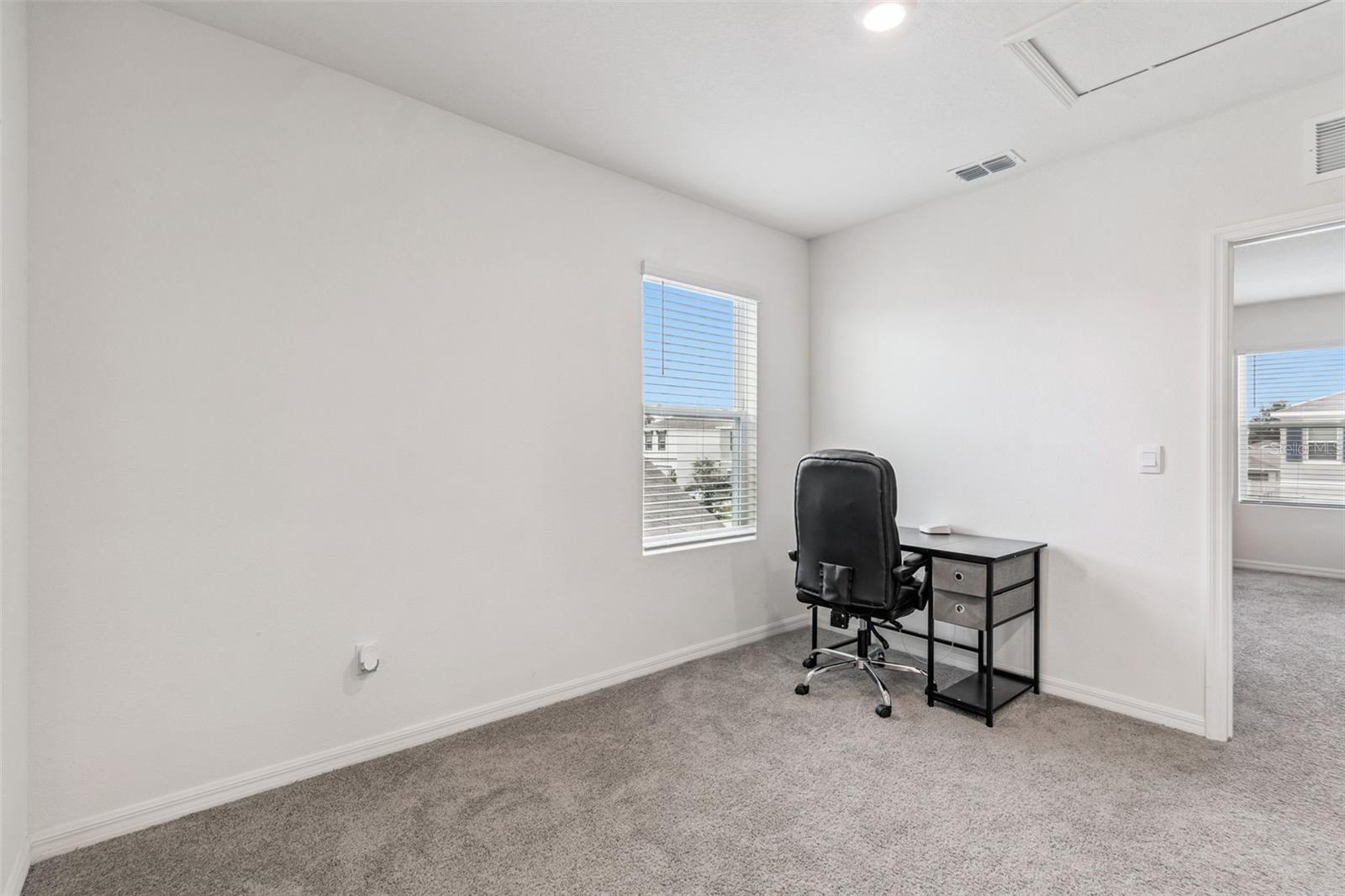 5667 CHORLEYWOOD LN