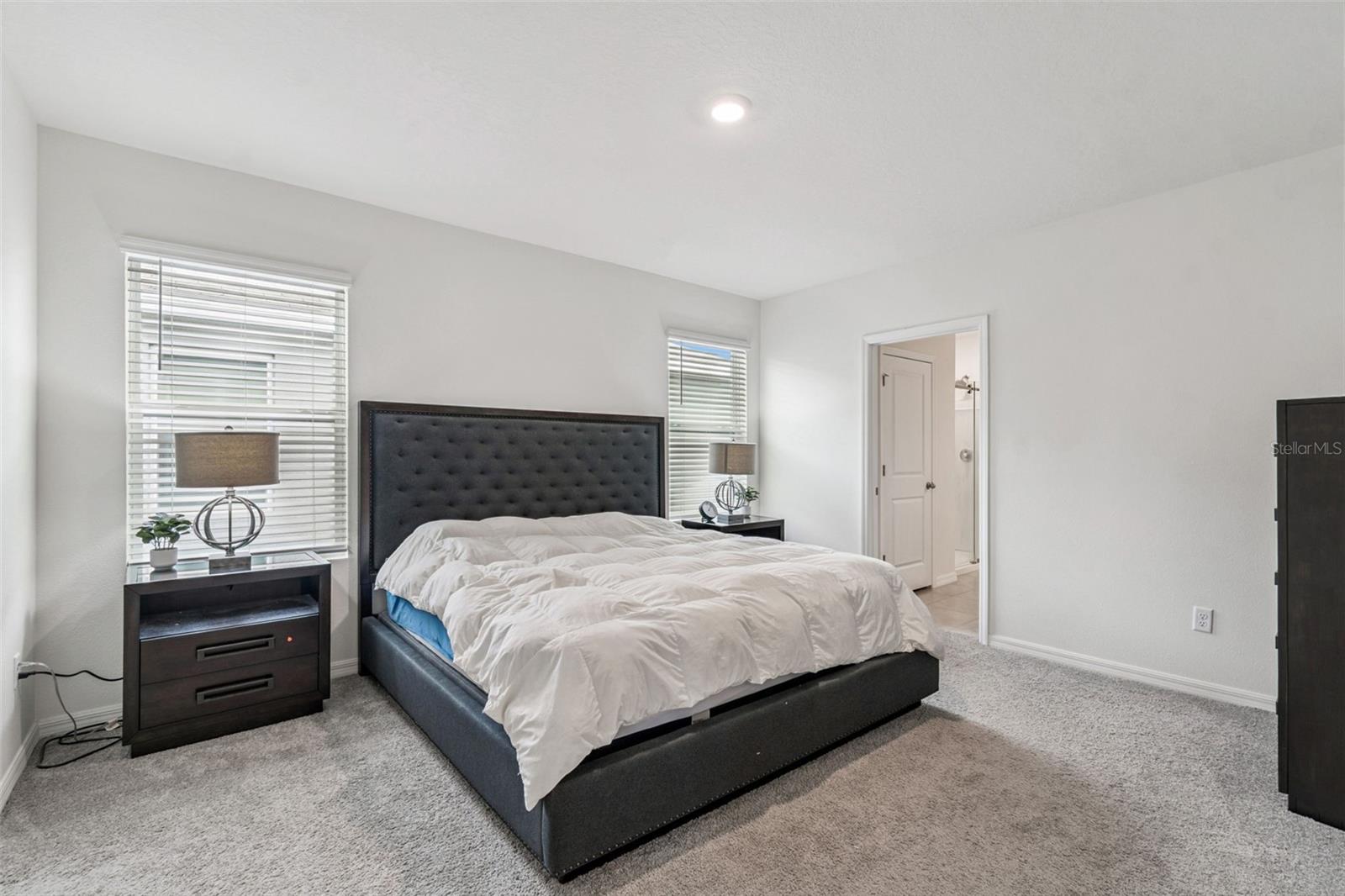 5667 CHORLEYWOOD LN