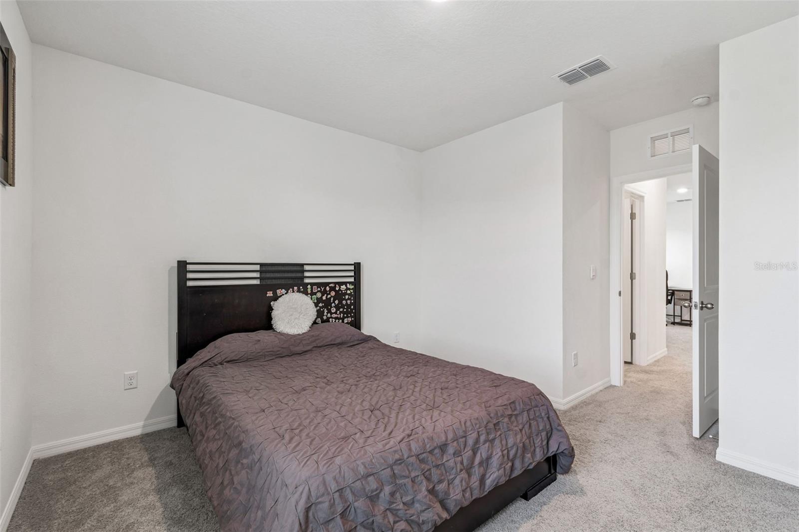 5667 CHORLEYWOOD LN
