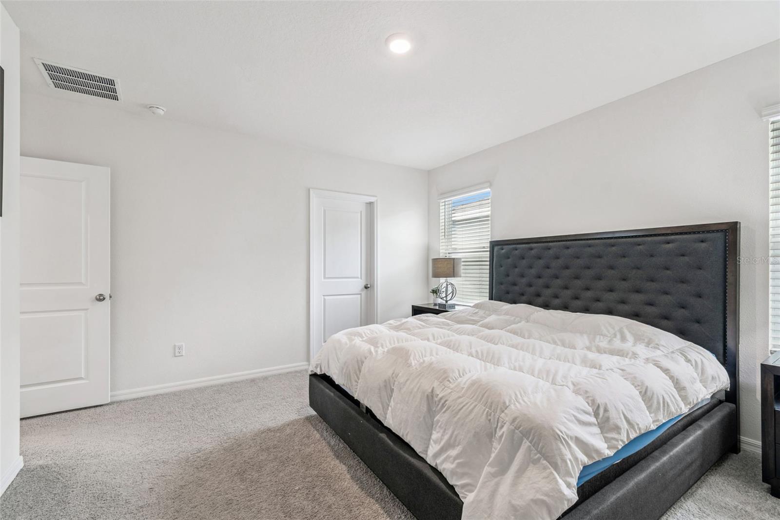 5667 CHORLEYWOOD LN