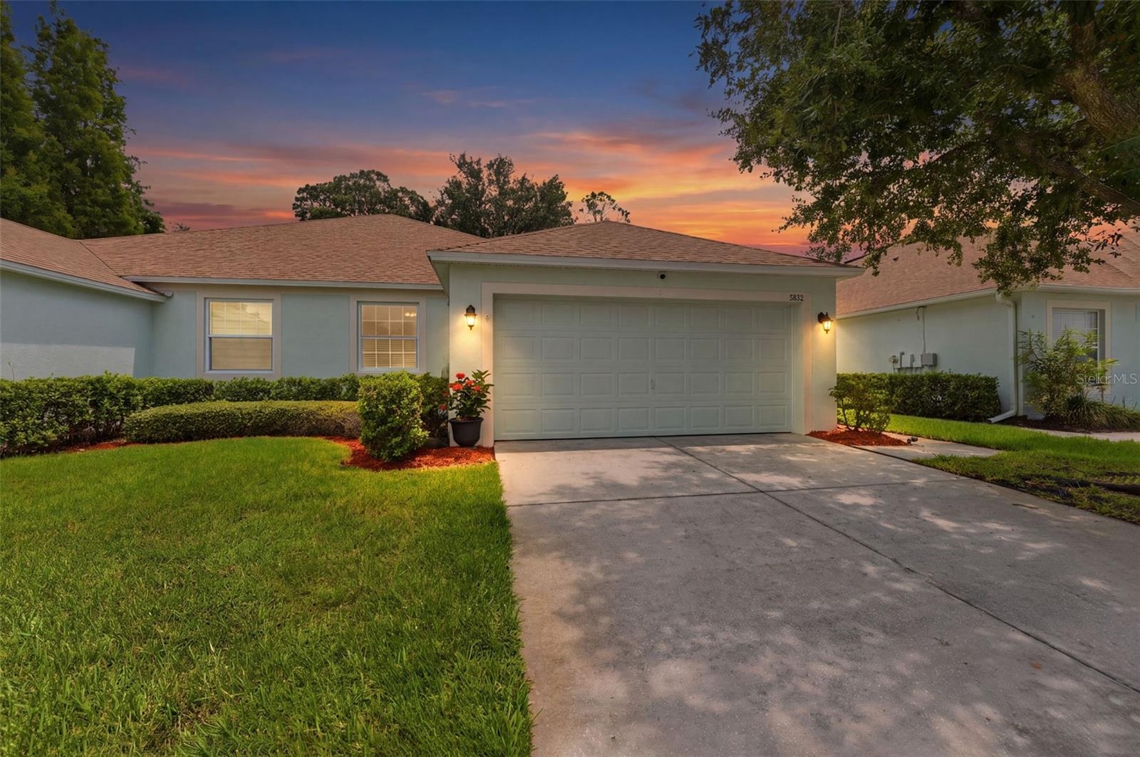 5852 Autumn Shire, Zephyrhills