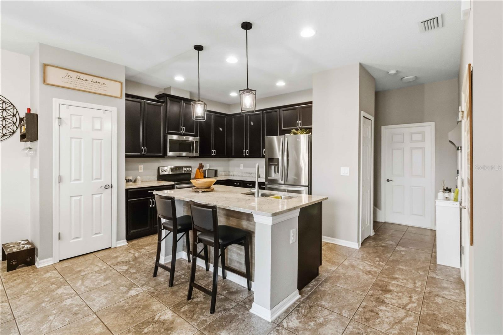 10716 AVERY PARK DR