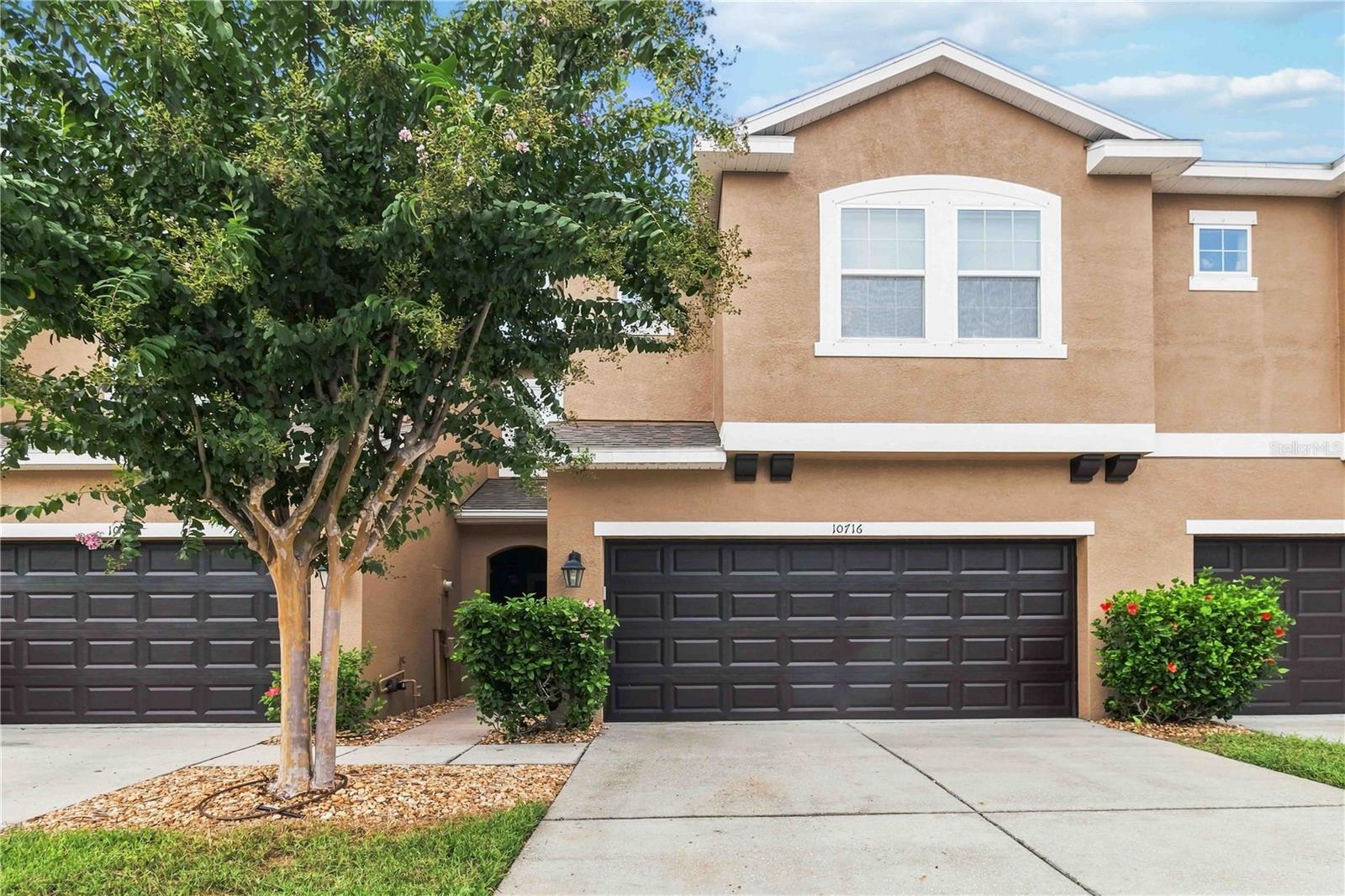 10716 AVERY PARK DR