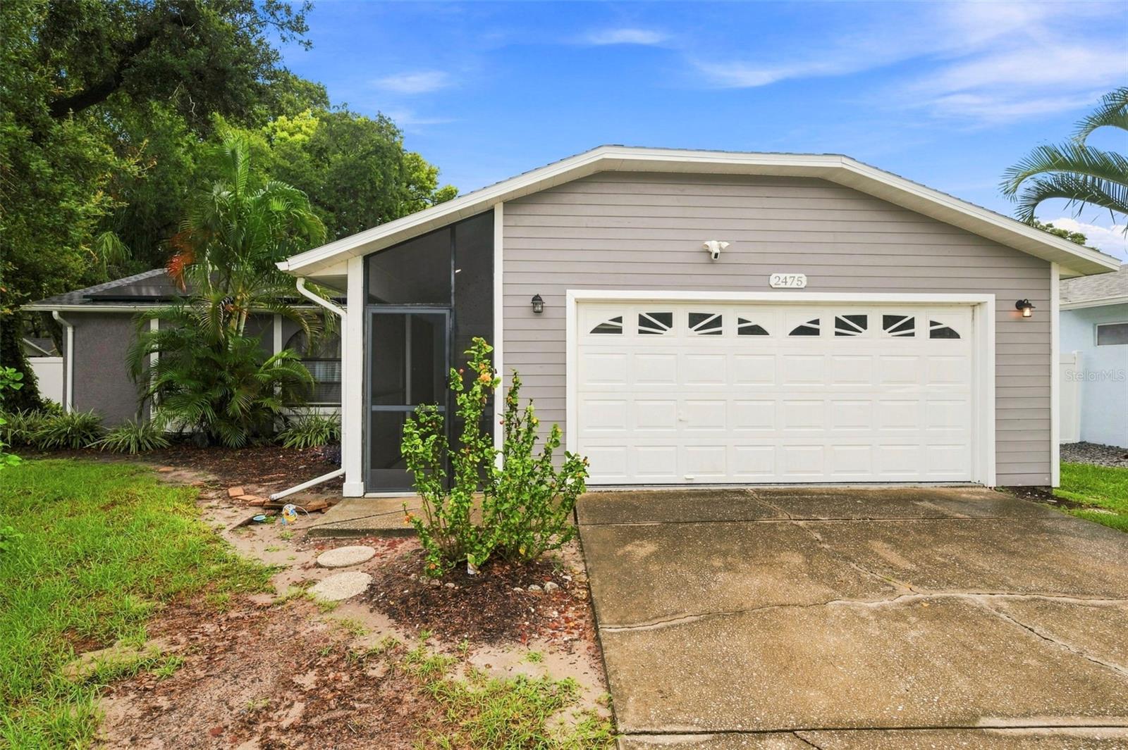 2475 Gulfbreeze Cir, Palm Harbor