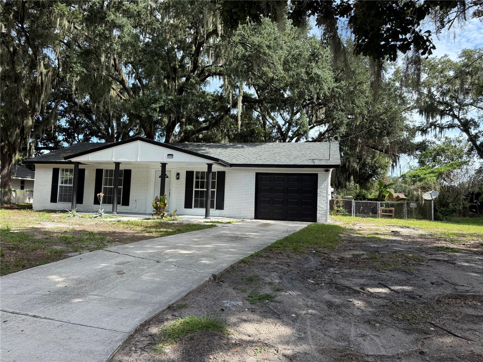 3008 Oakview Ln, Plant City