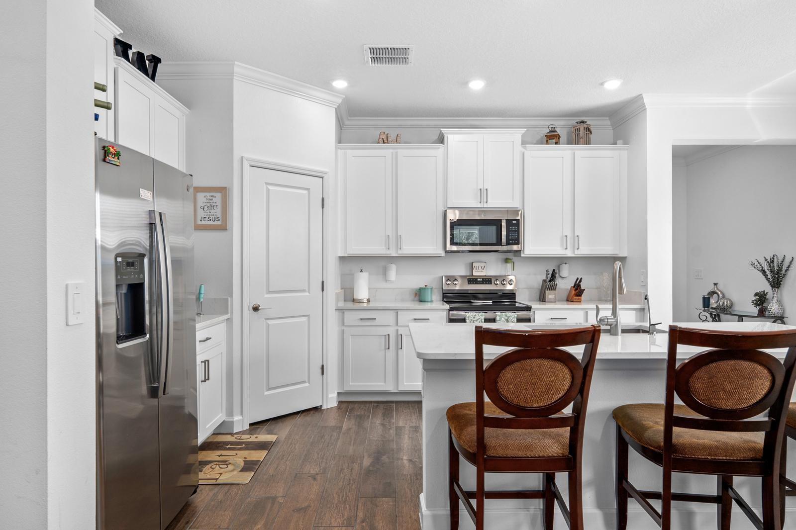10314 BANYAN BREEZE BLVD