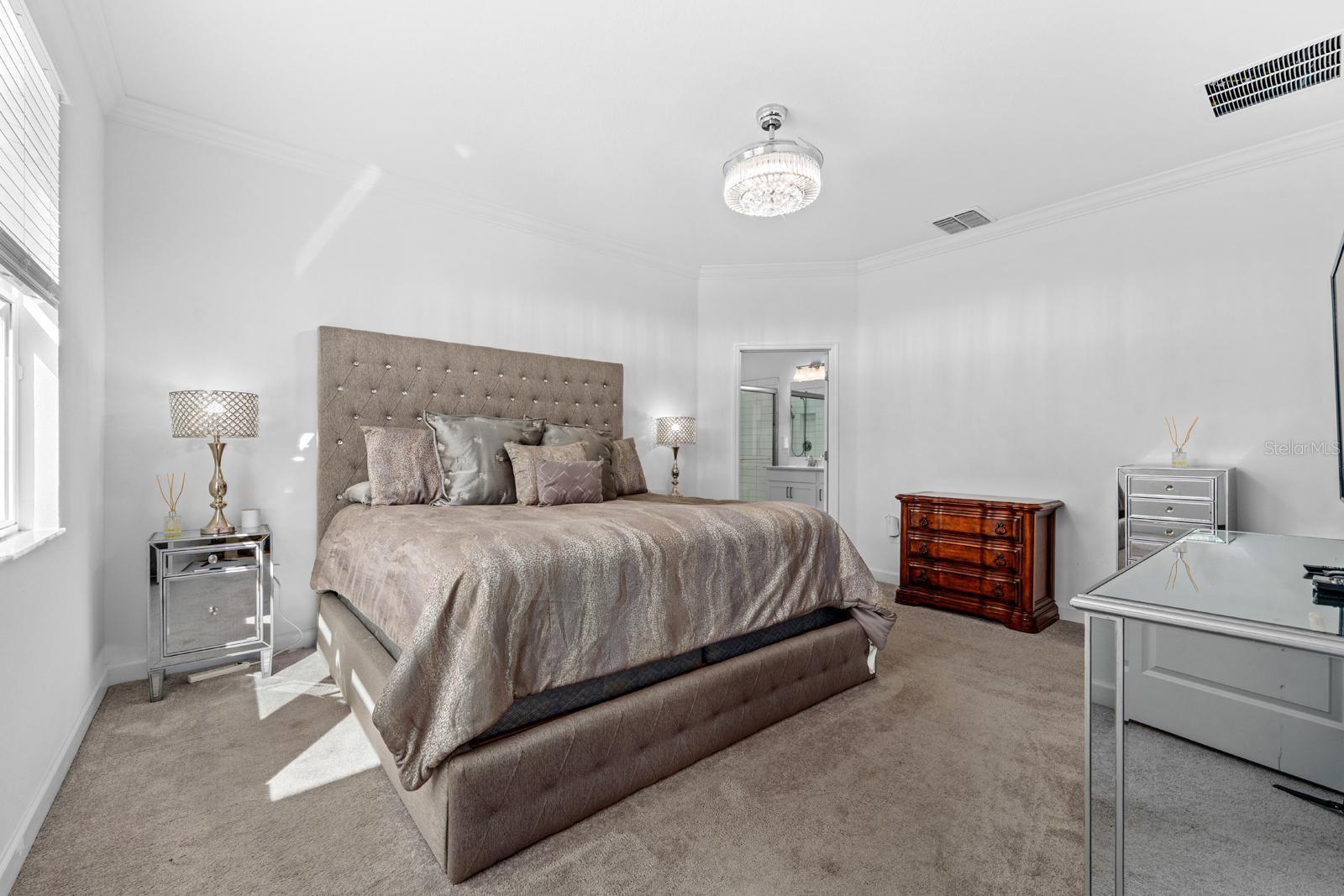 10314 BANYAN BREEZE BLVD