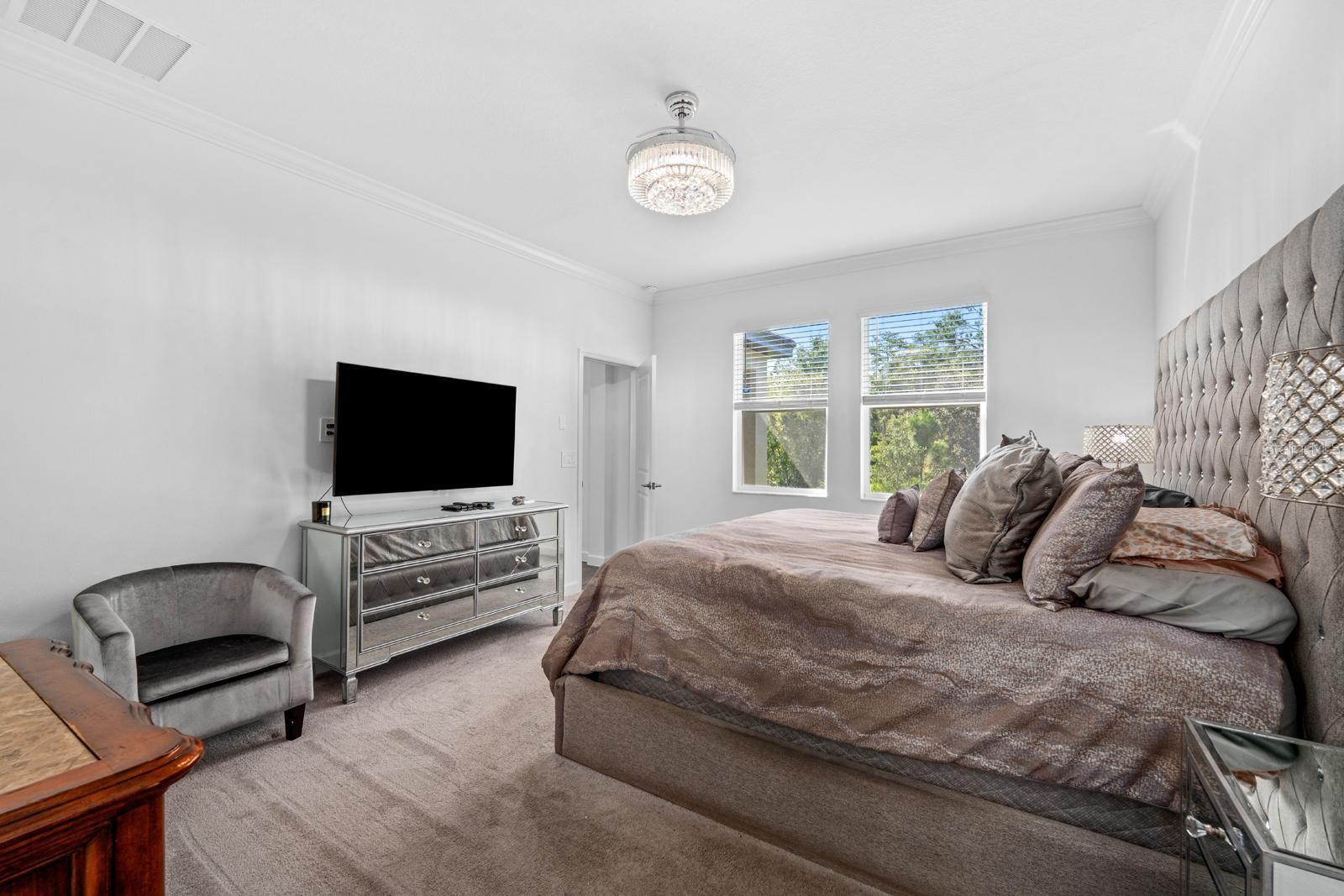 10314 BANYAN BREEZE BLVD