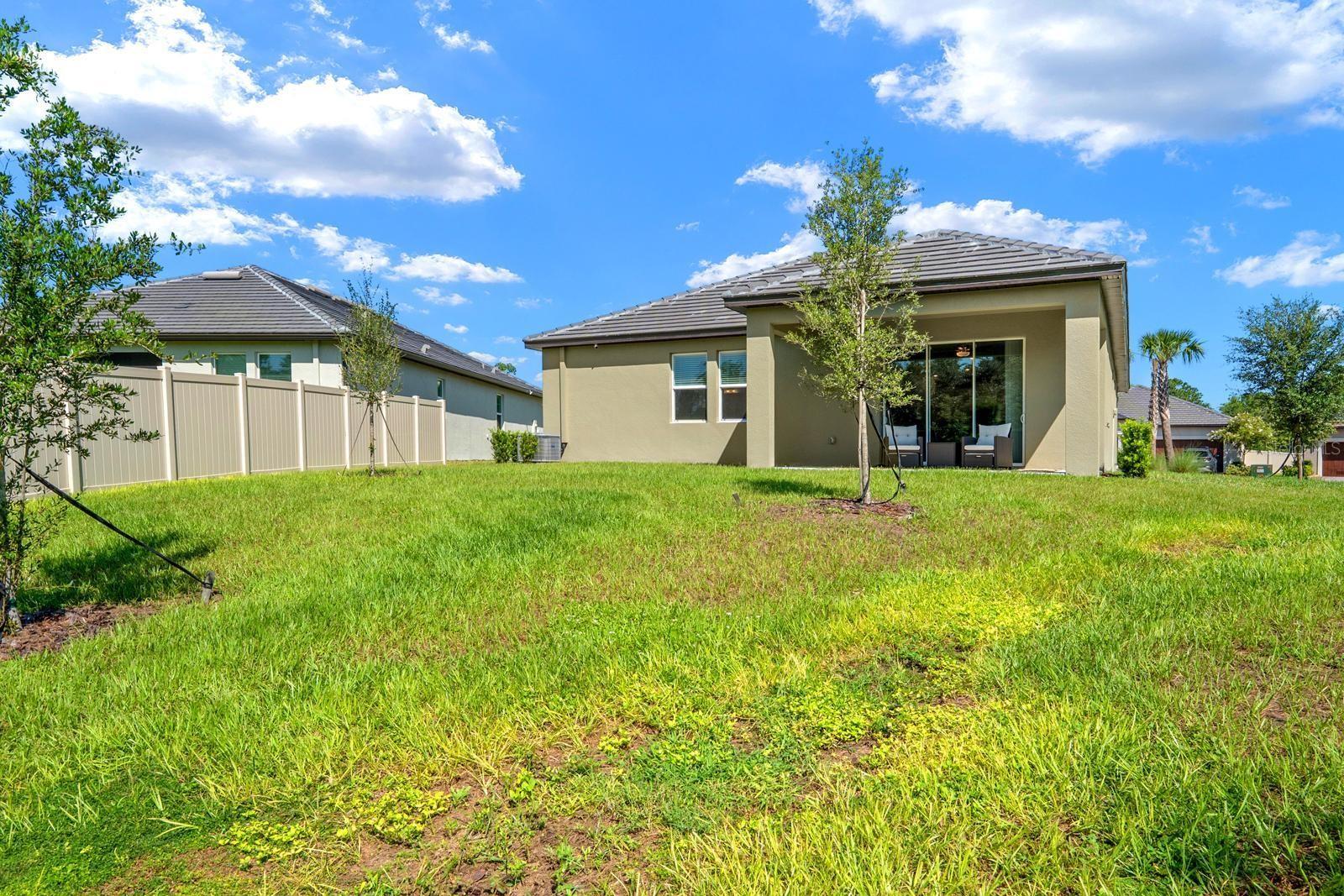 10314 BANYAN BREEZE BLVD