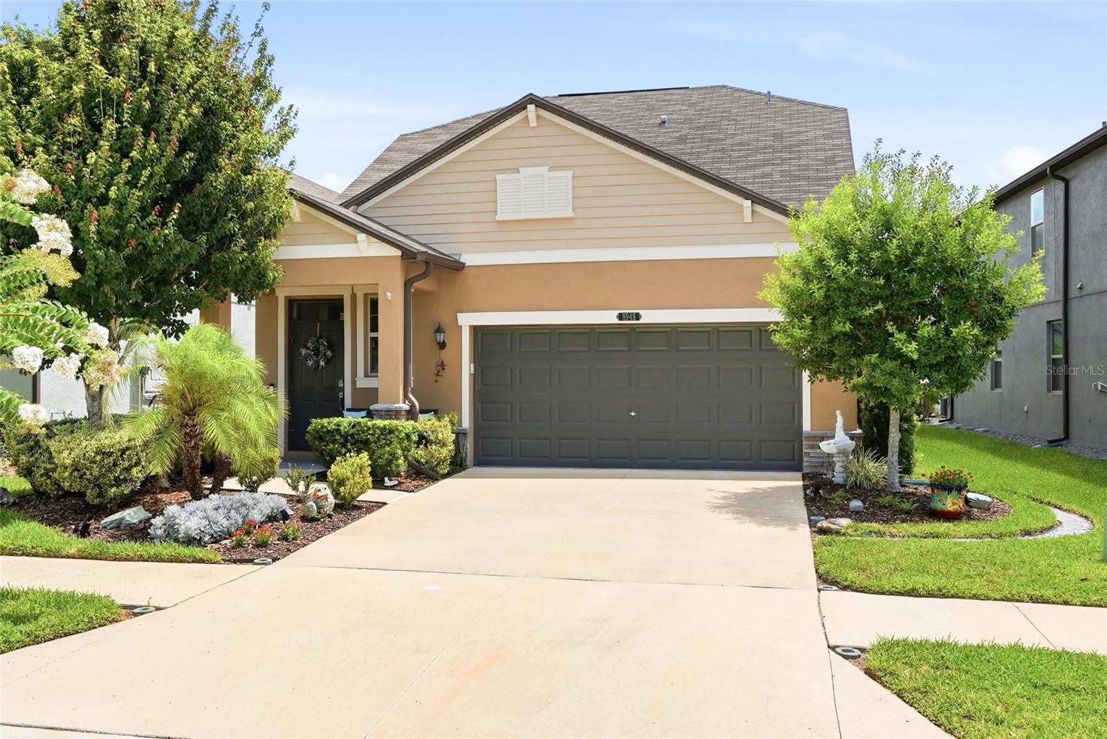 8948 Flourish Dr, Land O Lakes
