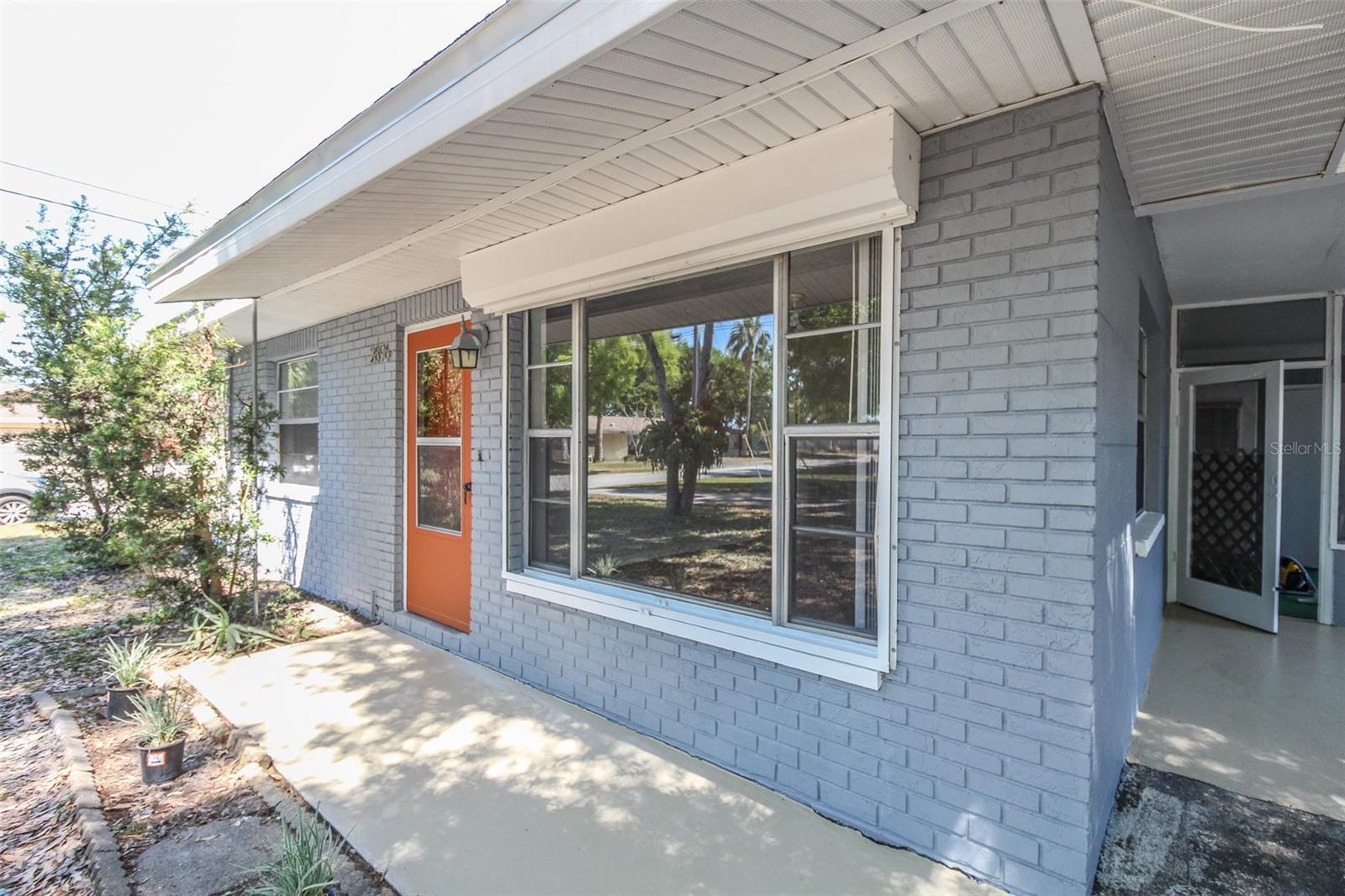 2896 Meadow Lake Ave, Largo