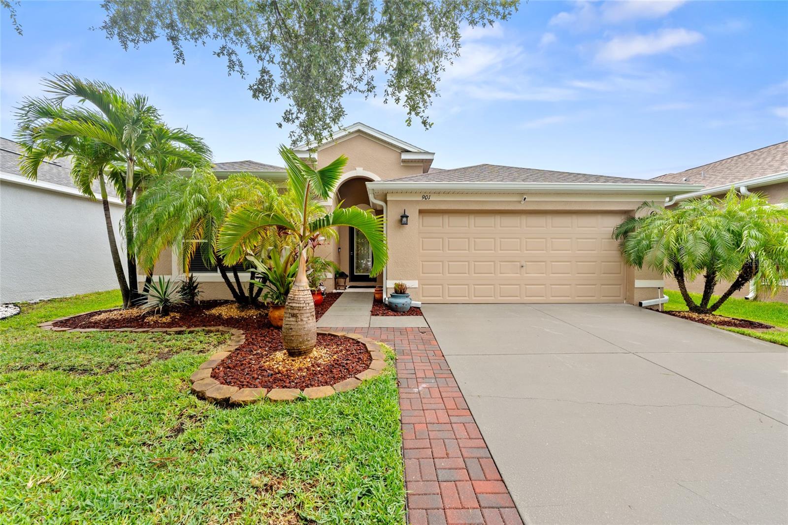 901 Parker Den Dr, Ruskin