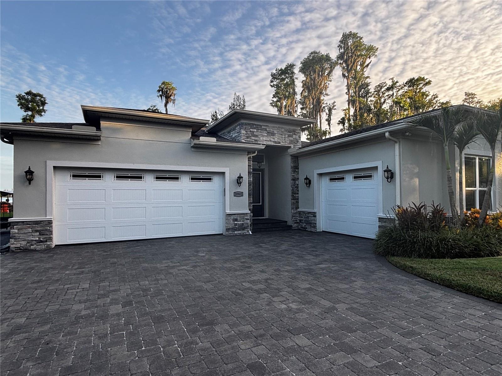 20902 RAGAN LN