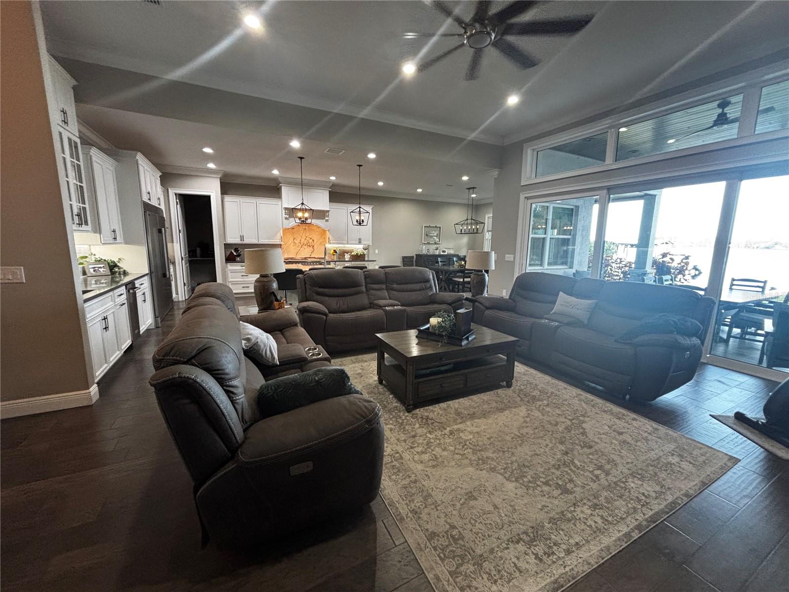 20902 RAGAN LN