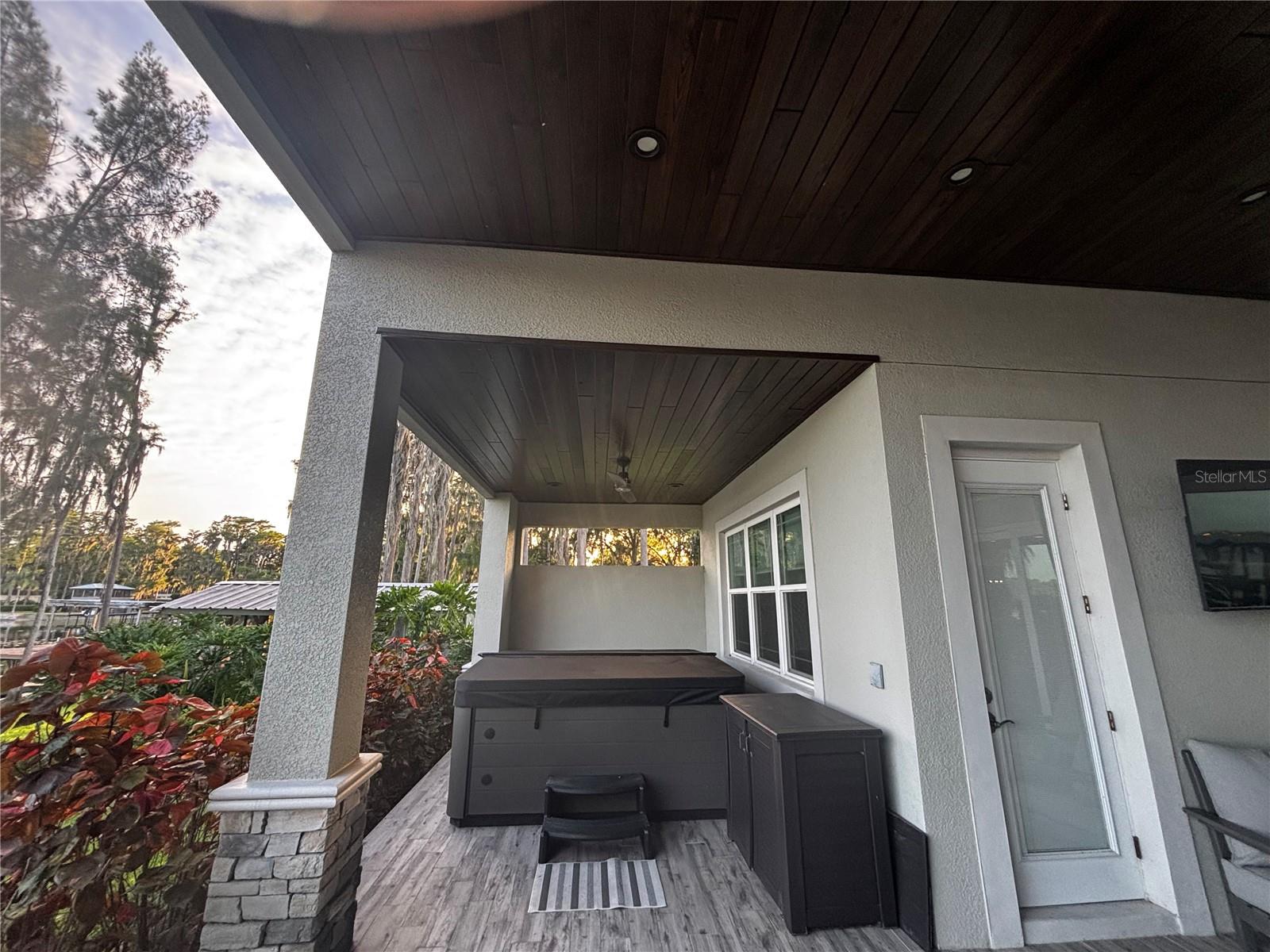 20902 RAGAN LN