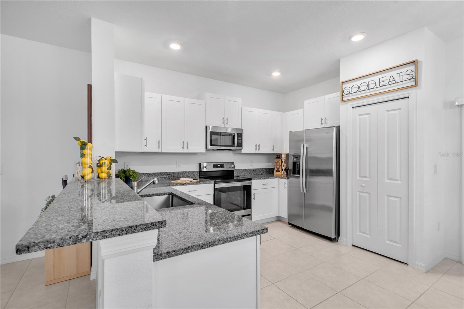 6033 ACARA LN