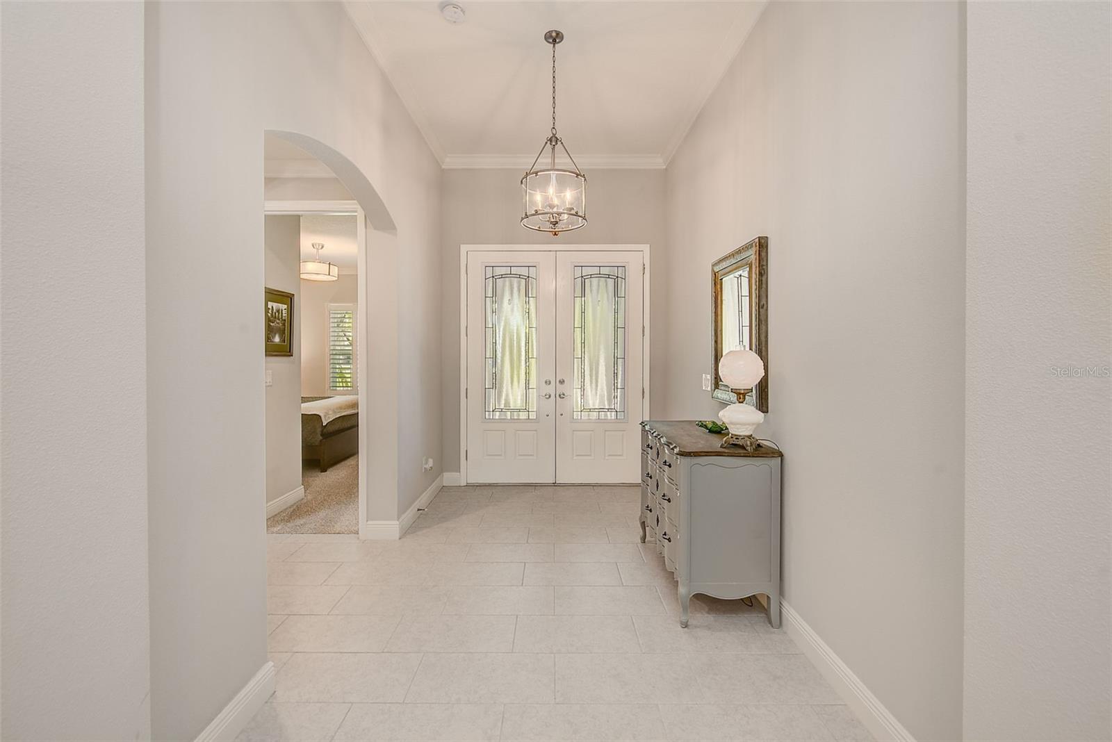 6916 NEOPOLITAN CT