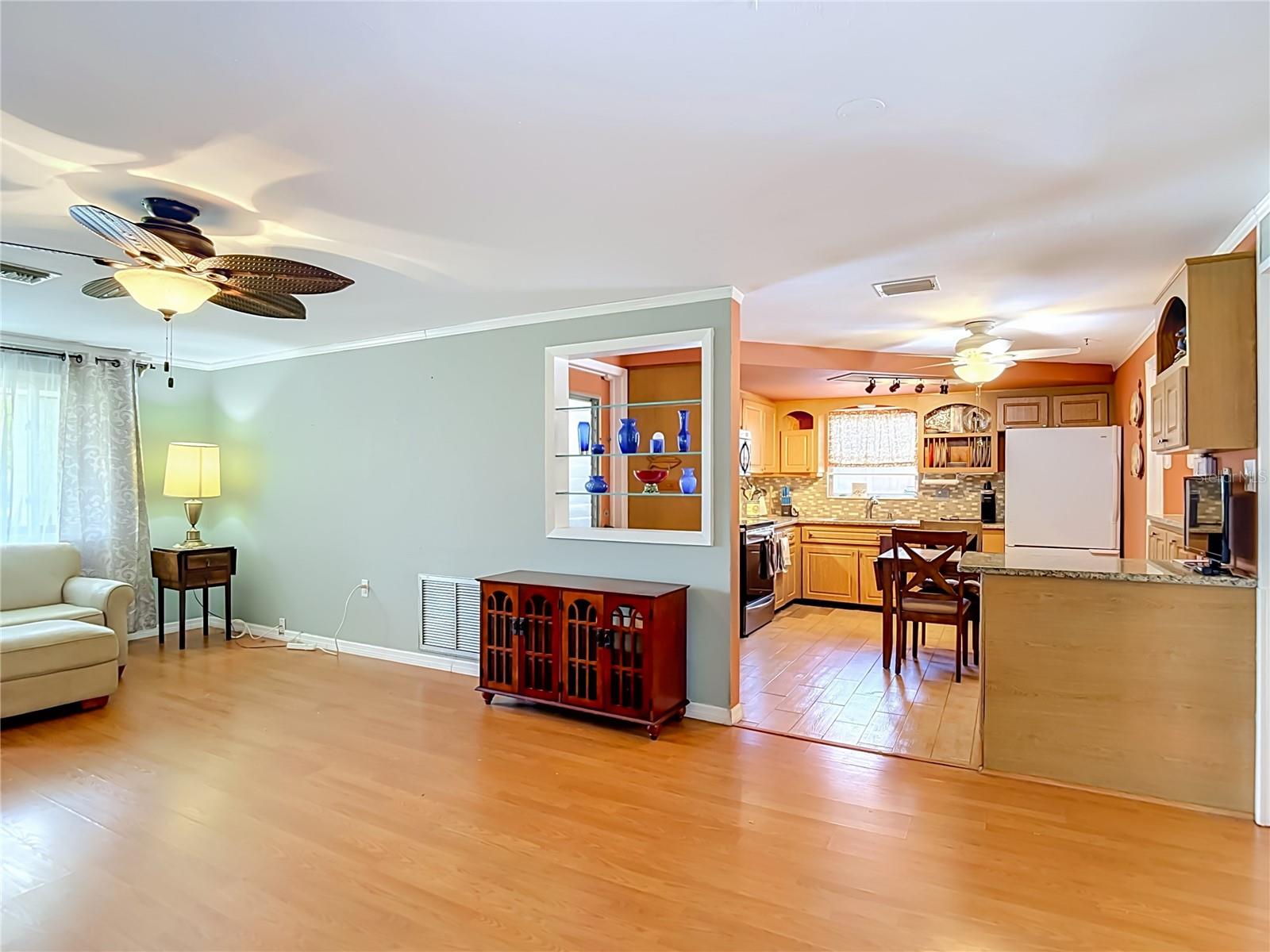 3641 WELLINGTON DR