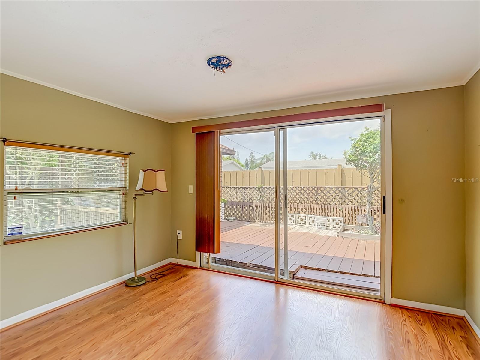 3641 WELLINGTON DR