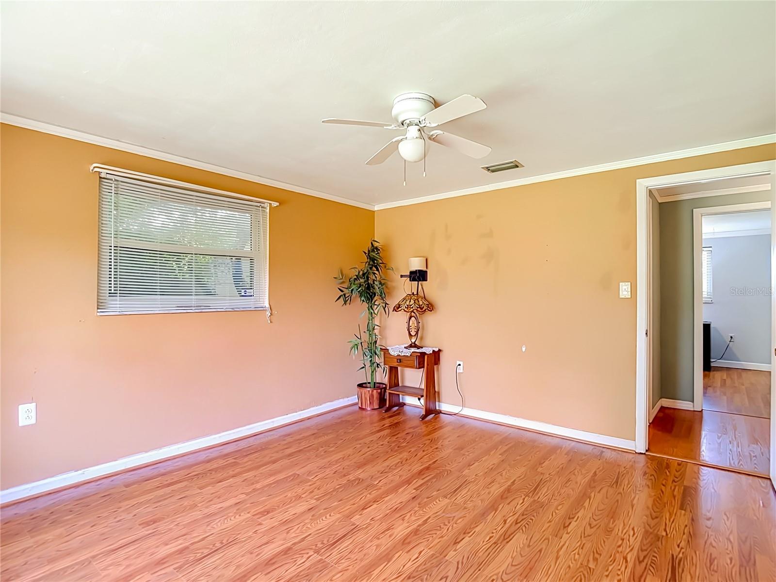3641 WELLINGTON DR
