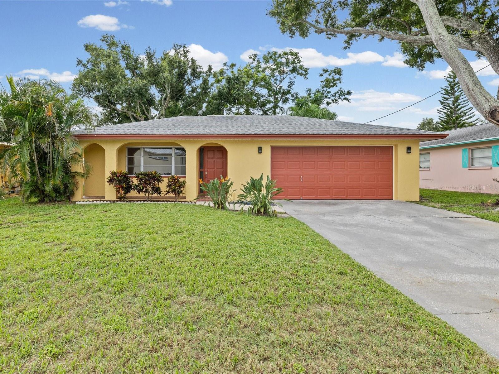 1547 Andover Dr, Dunedin