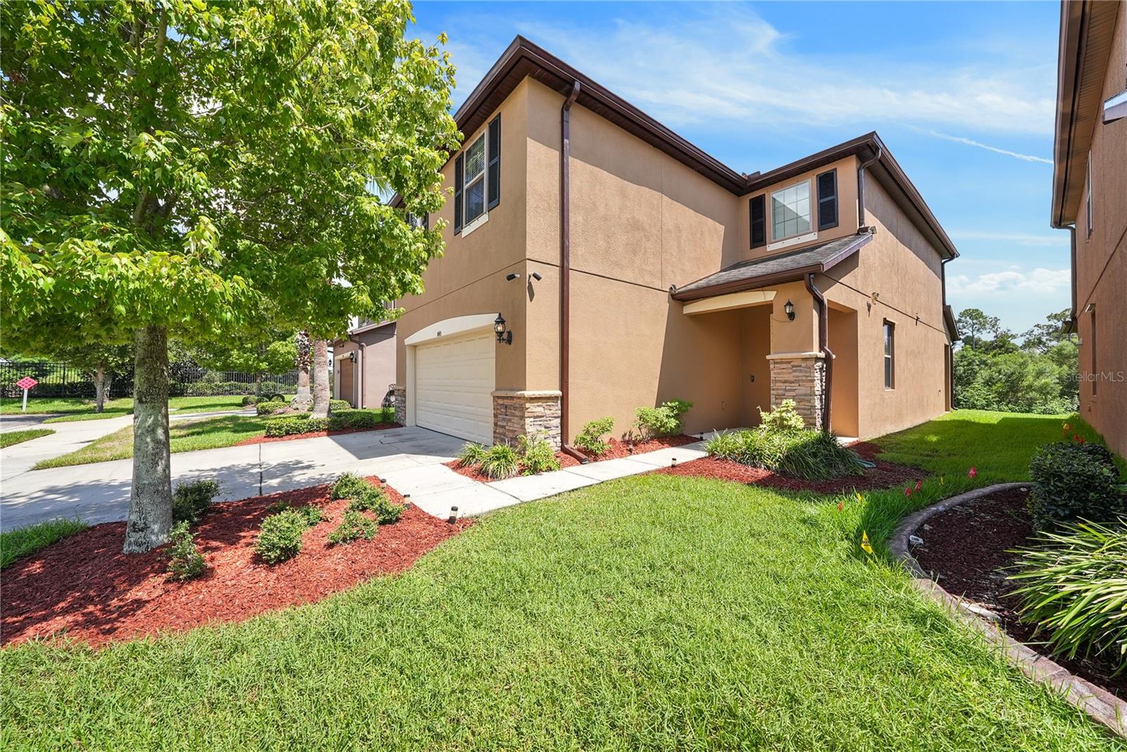 8415 LOBLOLLY PINE CT