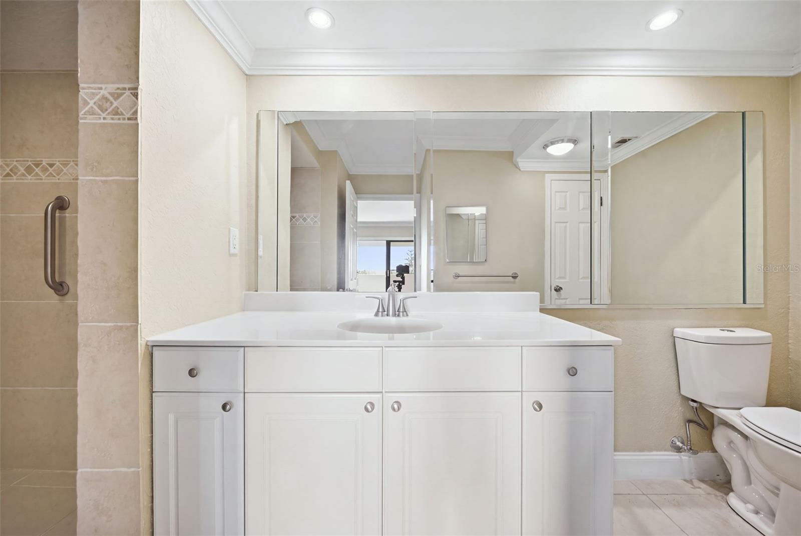 4141 BAYSHORE BLVD #604