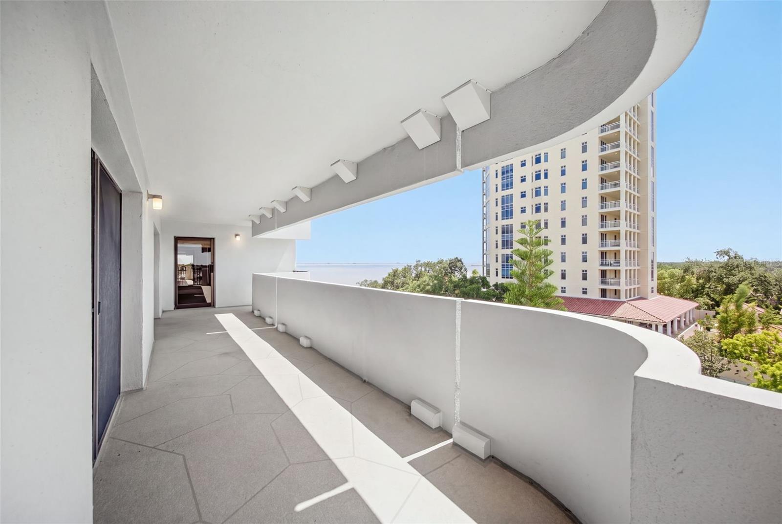 4141 BAYSHORE BLVD #604