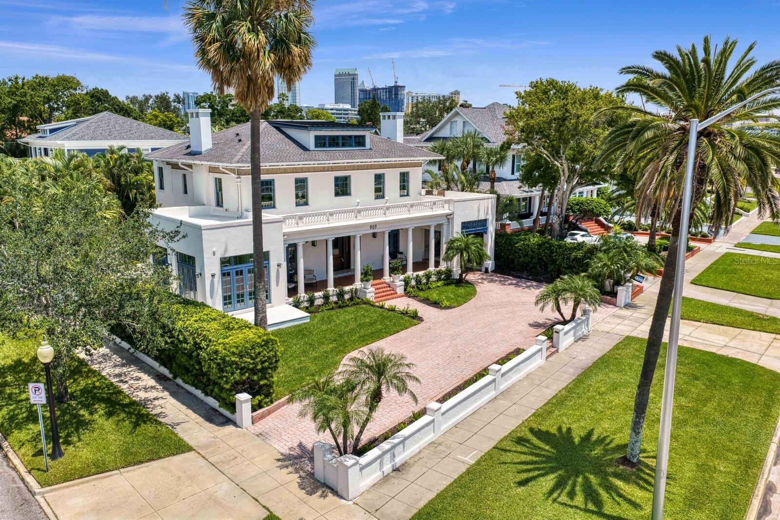 907 BAYSHORE BLVD