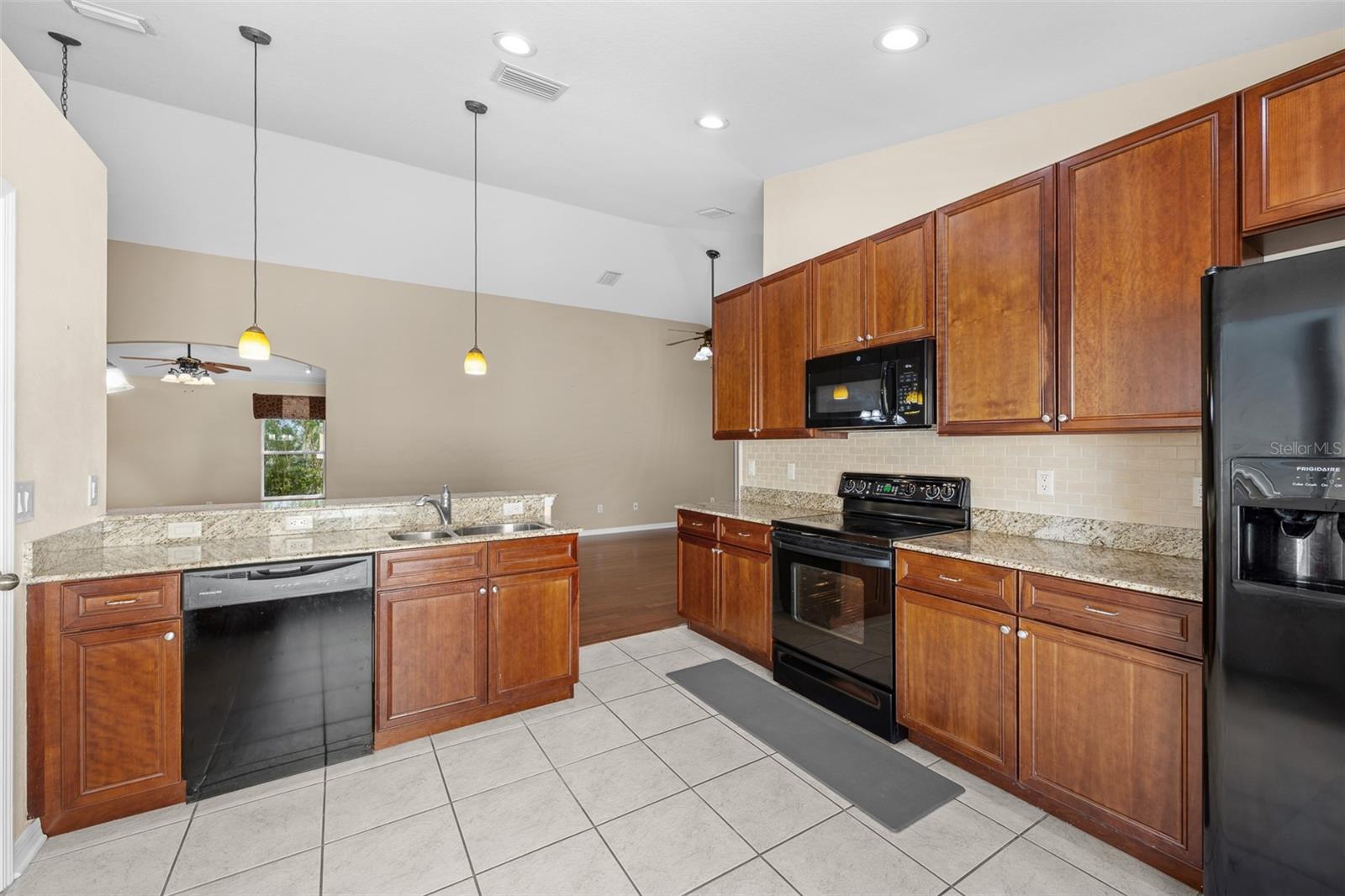 19002 NARIMORE DR