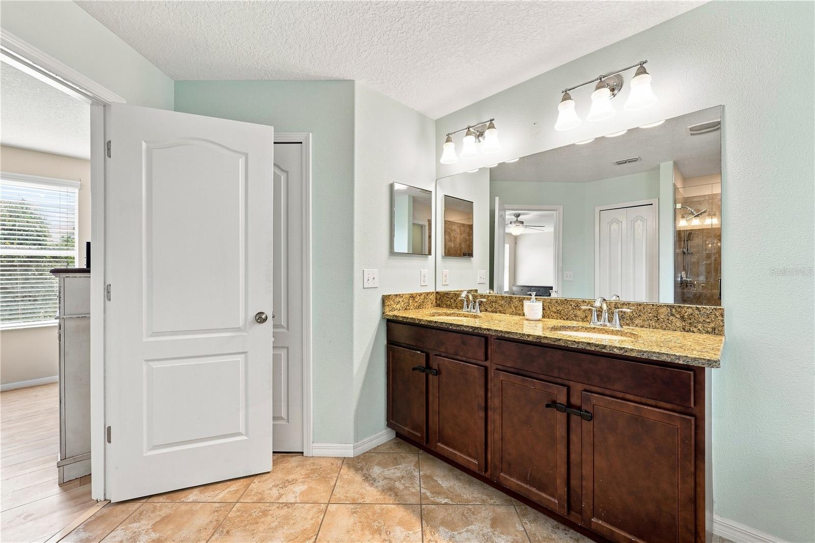 16613 MYRTLE SAND DR