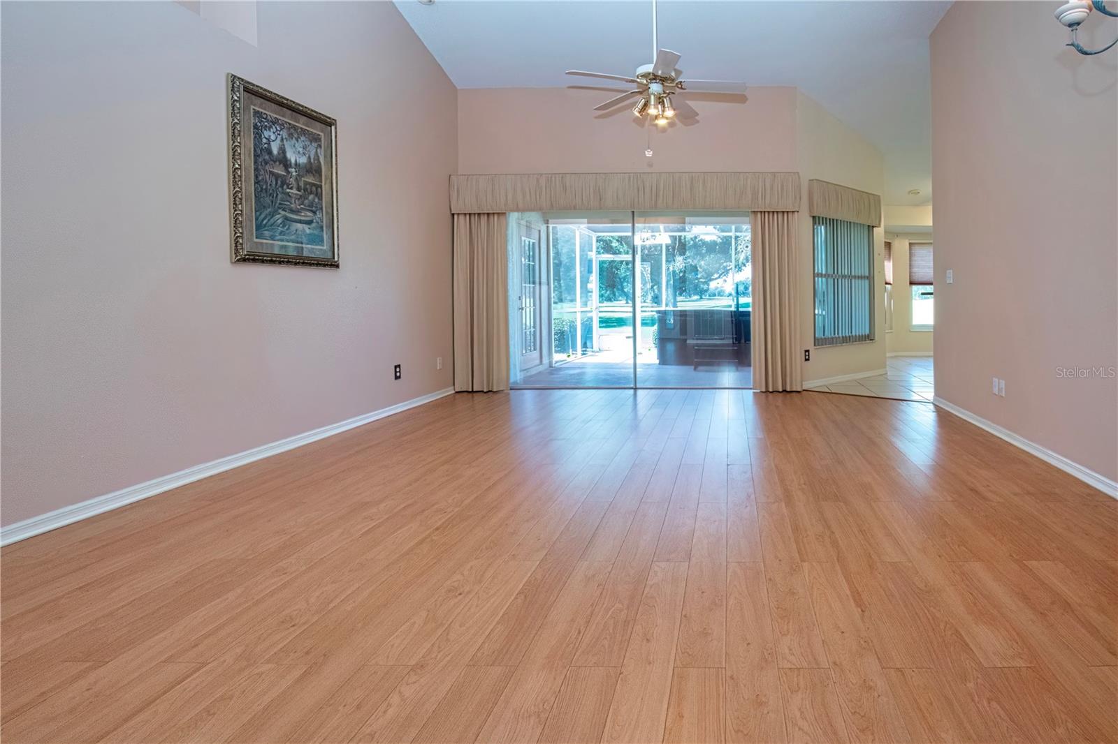 2424 E DEL WEBB BLVD