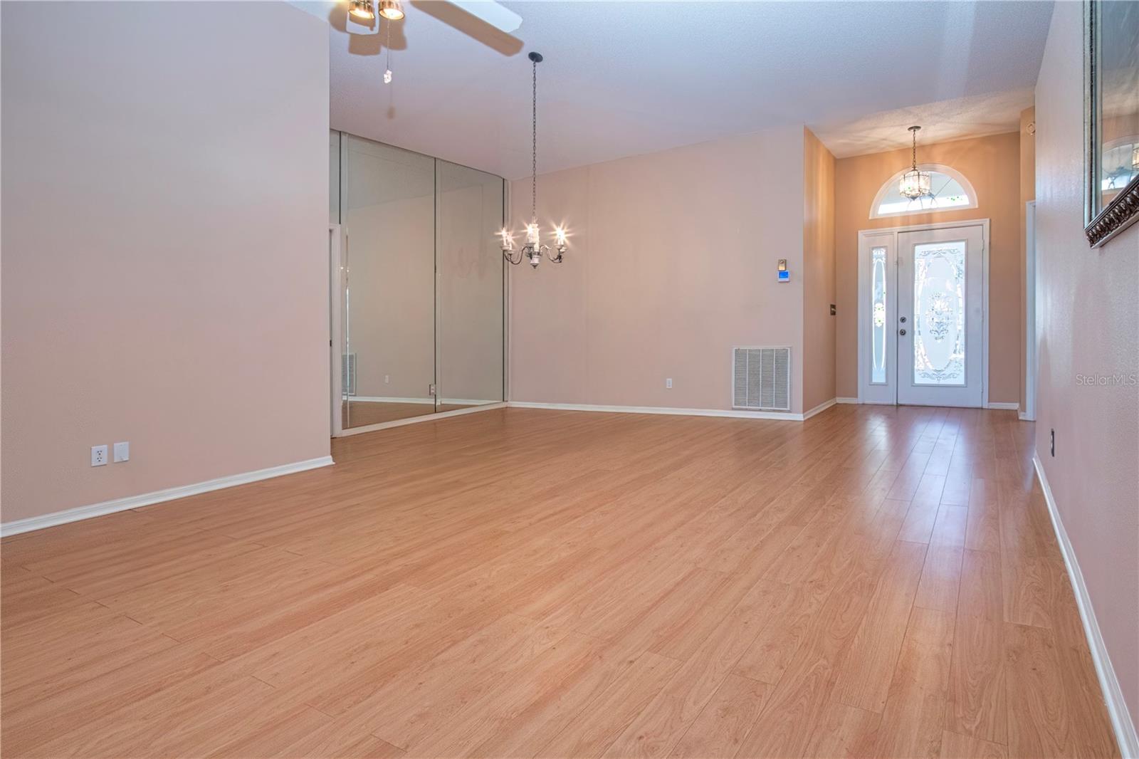 2424 E DEL WEBB BLVD