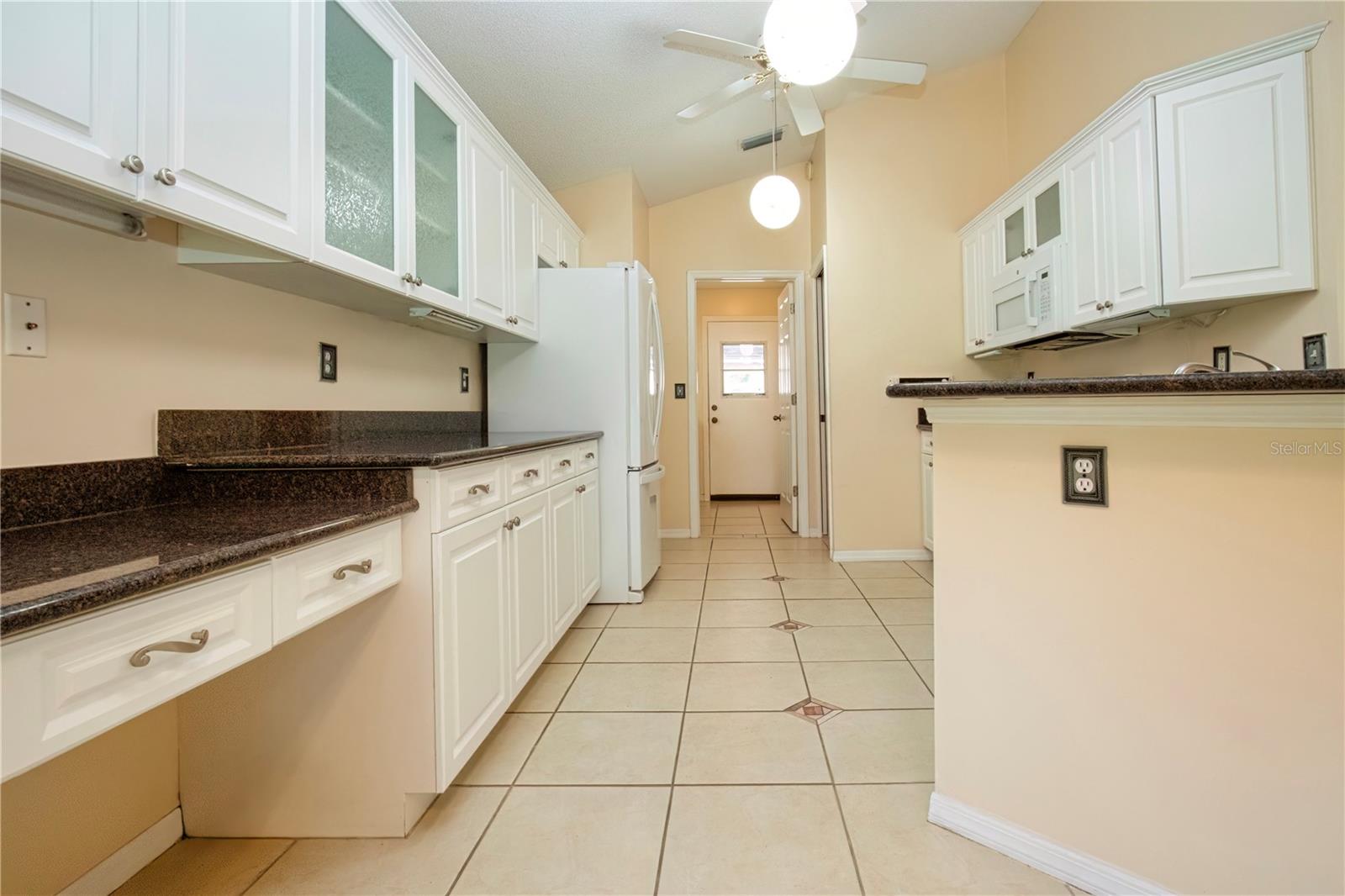 2424 E DEL WEBB BLVD