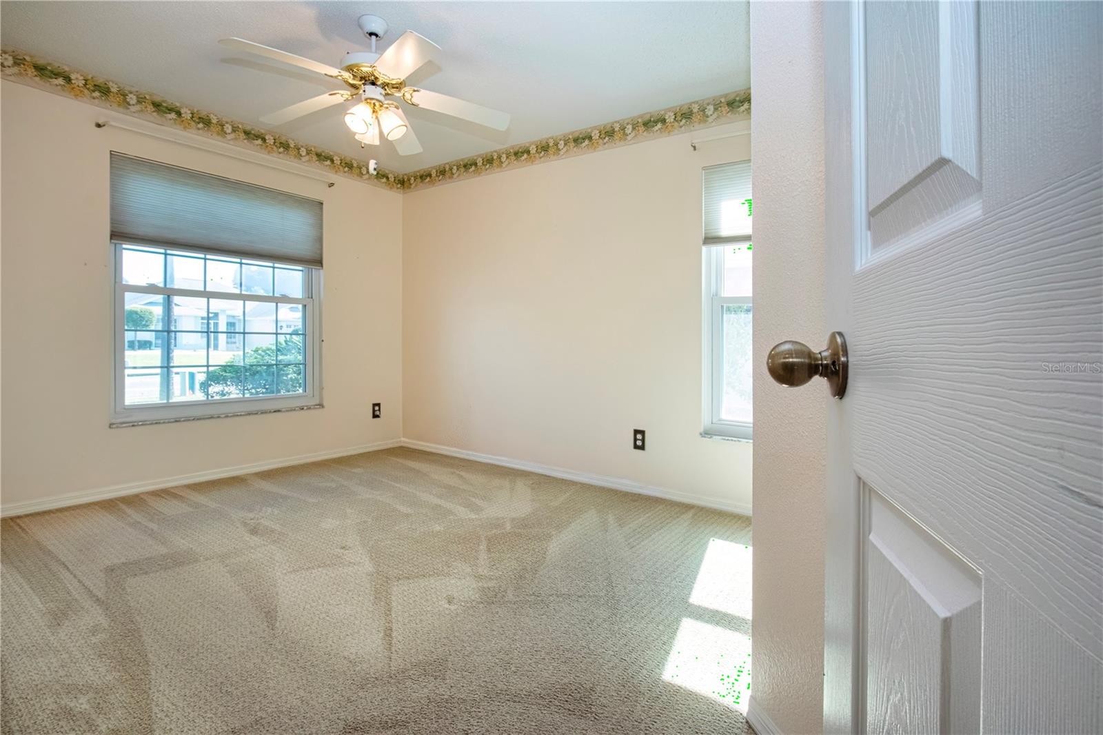 2424 E DEL WEBB BLVD