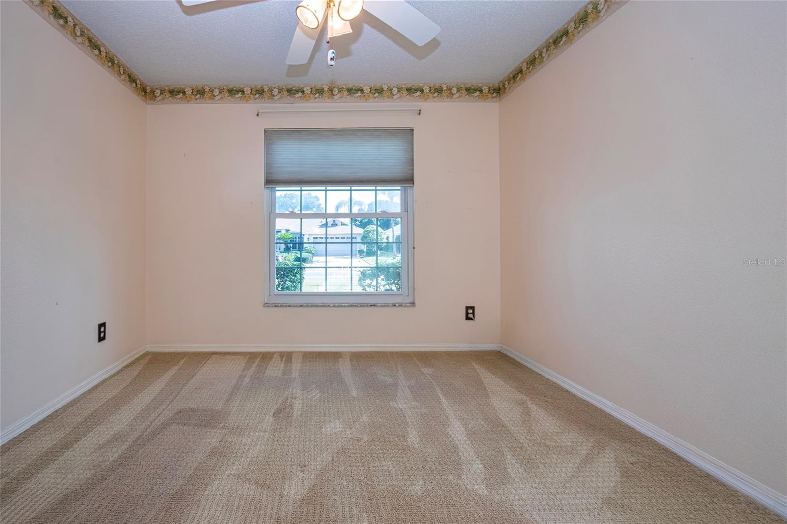 2424 E DEL WEBB BLVD