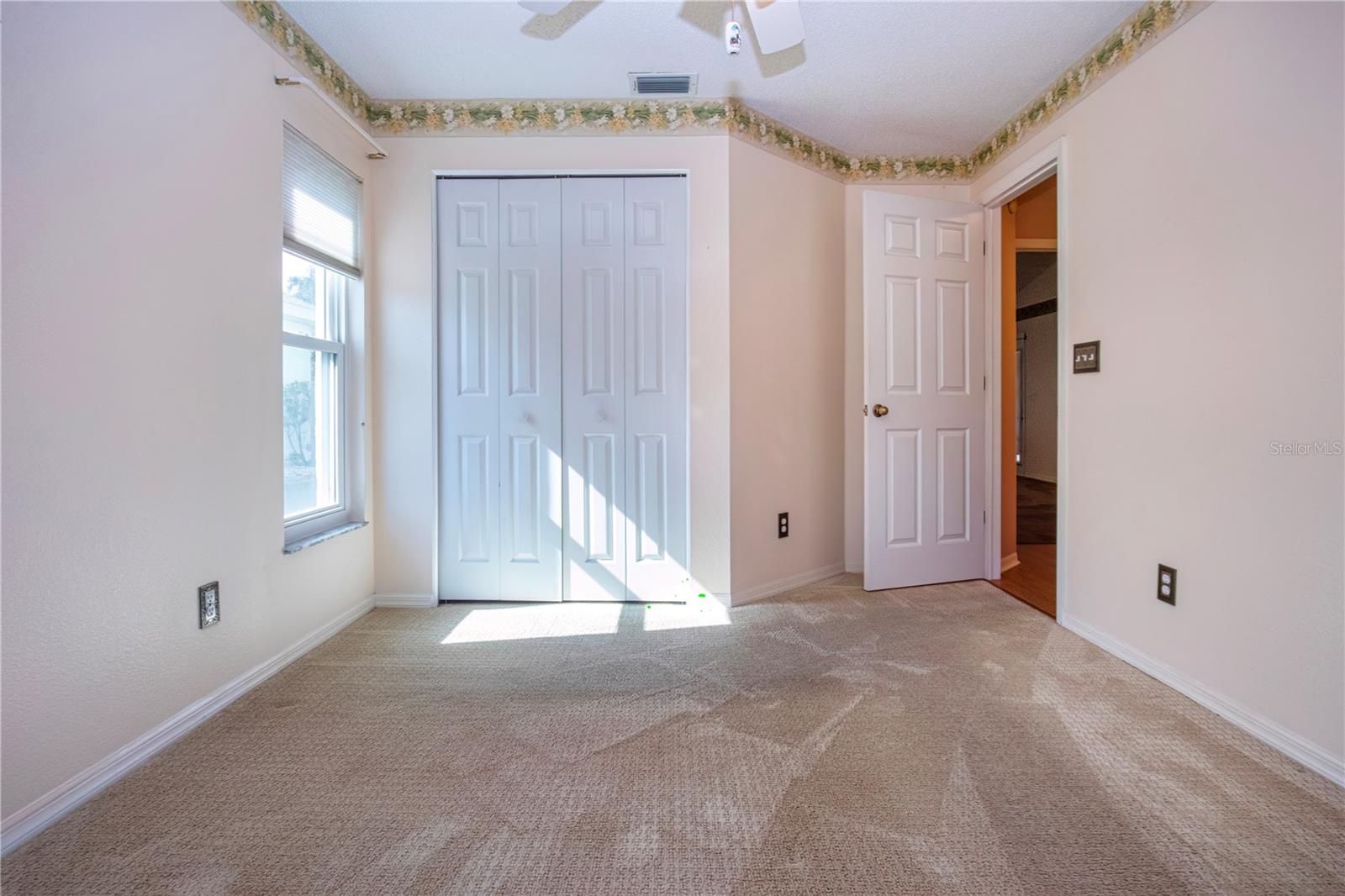 2424 E DEL WEBB BLVD